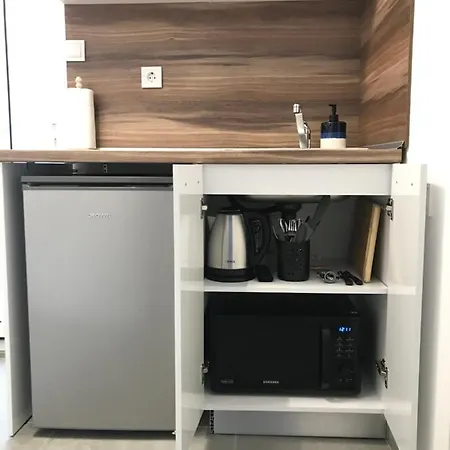 Times Apartment *
